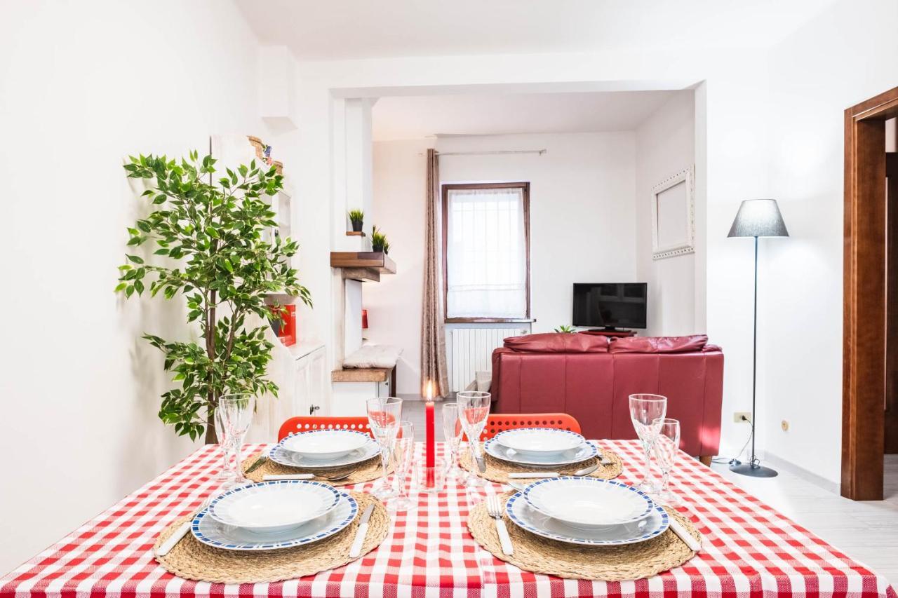 Apartamento Casa Dolce Casa Desenzano - 2 Passi Dal Lago Desenzano del Garda Exterior foto